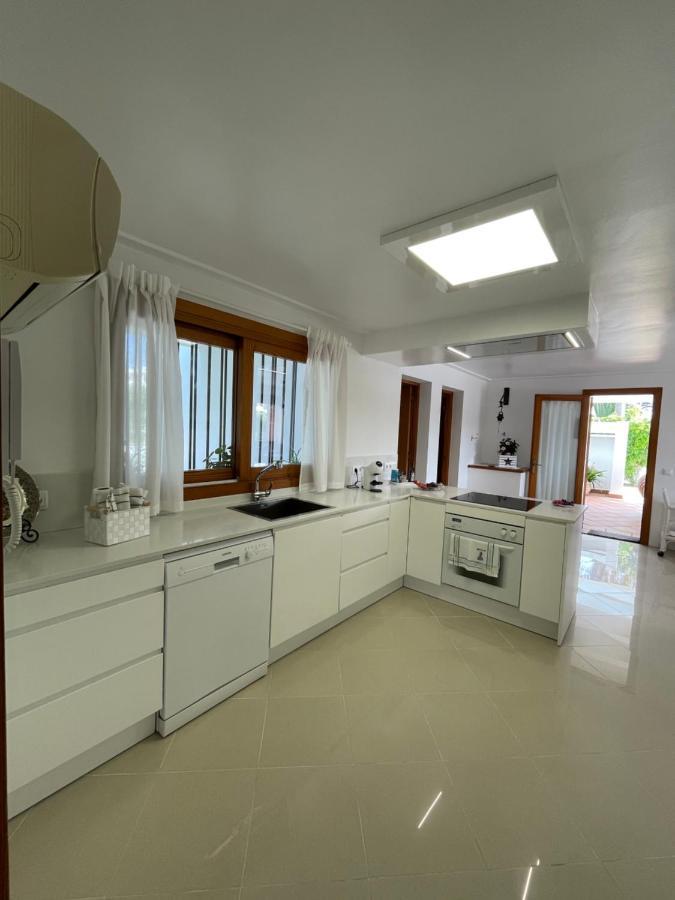 Villa Garrido Puerto Colom Exterior foto